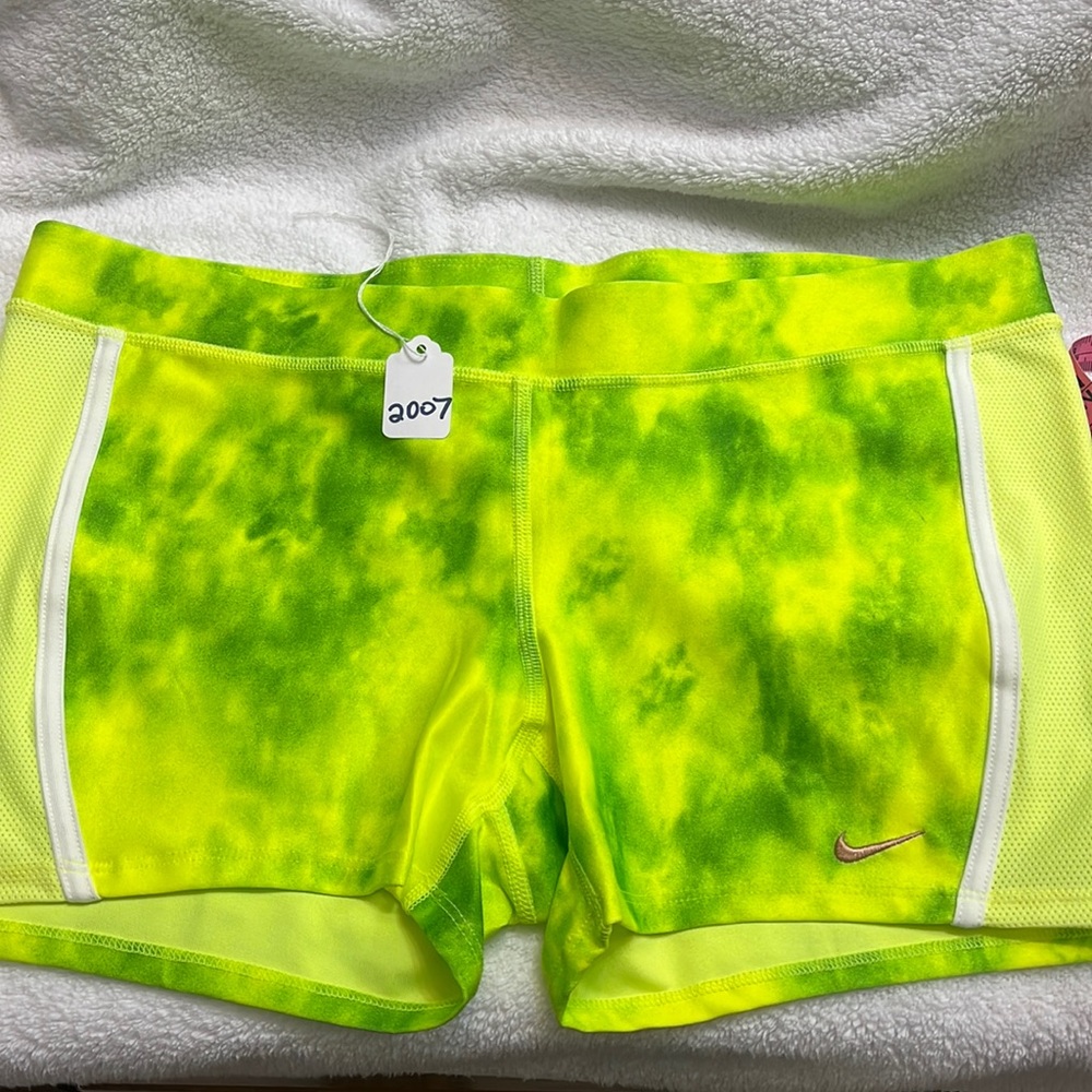 Without tags Nike workout, shorts, size large